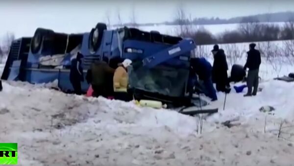 В ДТП с автобусом под Калугой погибли семь человек - Sputnik Литва