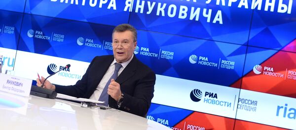 Пресс-конференция экс-президента Украины Виктора Януковича, 6 февраля 2019 - Sputnik Литва