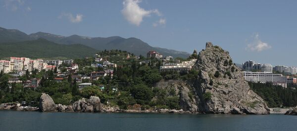 Гурзуф на южном берегу Крыма - Sputnik Литва