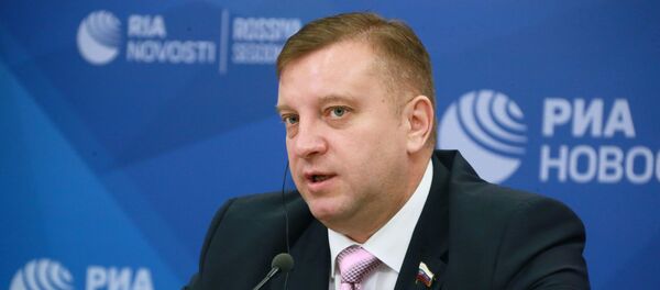 Член Совета Федерации Алексей Кондратьев  - Sputnik Литва