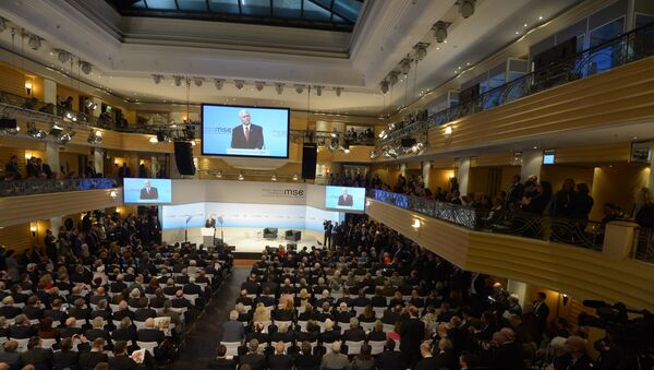 Вице-президент США Майк Пенс выступает на 53-й Мюнхенской конференции по безопасности - Sputnik Литва