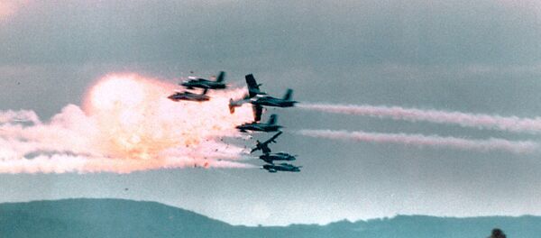 Столкновение самолетов во время авиашоу в Рамштайне, ФРГ, 28 августа 1988 года - Sputnik Литва