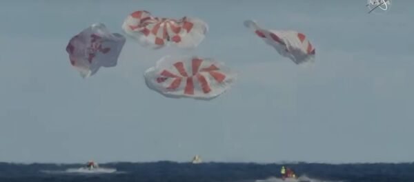 Dragon-2 приводнился в Атлантическом океане - Sputnik Литва