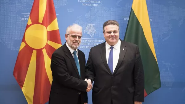 Šiaurės Makedonijos Respublikos Asamblėjos Pirmininkas Talatas Džaferis ir užsienio reikalų ministras Linas Antanas Linkevičius - Sputnik Lietuva