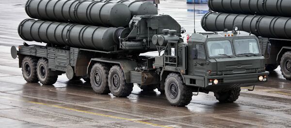 Ракетная система С-400 Триумф, архивное фото Ракетная система С-400 Триумф, архивное фото - Sputnik Lietuva