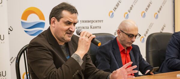 Литовский общественный деятель Гедрюс Грабаускас и российский политолог Армен Гаспарян - Sputnik Литва