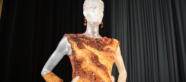 В Вильнюсе прошла крупнейшая ювелирная выставка Amber Trip 2019 - Sputnik Литва