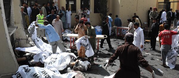 Последствия взрыва в больнице Пакистана Последствия взрыва в больнице Пакистана - Sputnik Литва