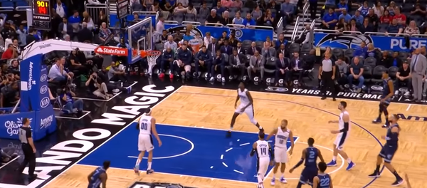 Валанчюнас стал лучшим литовцем по подборам в чемпионате НБА - Sputnik Литва