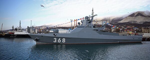 Rusijos Federacijos Juodosios jūros laivyno laivas Vasilij Bykov Rusijos Federacijos Juodosios jūros laivyno laivas Vasilij Bykov - Sputnik Lietuva