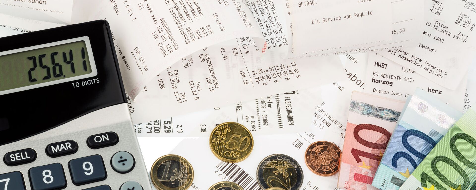 Калькулятор, квитанции, счета, архивное фото Калькулятор, квитанции, счета, архивное фото - Sputnik Lietuva, 1920, 23.10.2020