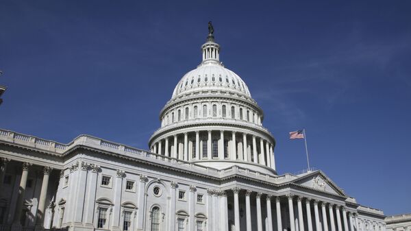 Купол Капитолия - здание конгресса США в Вашингтоне, архивное фото - Sputnik Lietuva