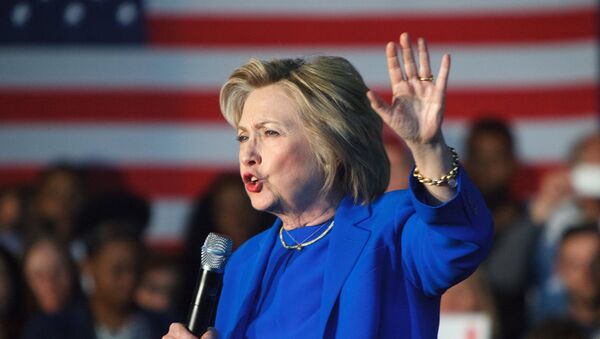 Предвыборное ралли кандидата в президенты США Хиллари Клинтон в штате Кентукки - Sputnik Литва