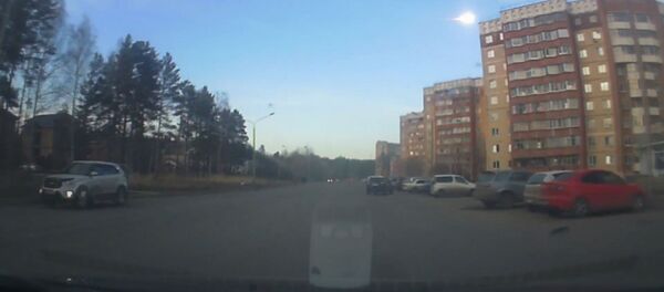 Meteoro kritimas Krasnojarsko teritorijoje pateko į vaizdo įrašą Meteoro kritimas Krasnojarsko teritorijoje pateko į vaizdo įrašą - Sputnik Lietuva