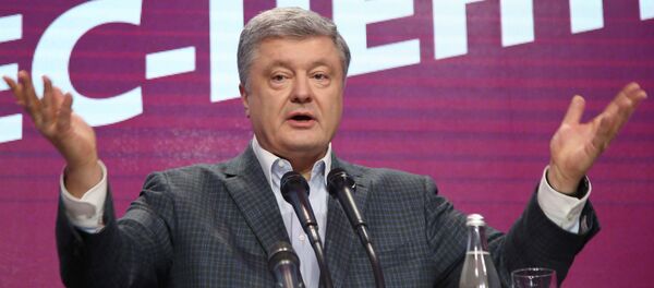 Президент Украины Петр Порошенко после первого тура выборов президента Украины, 31 марта 2019 года Президент Украины Петр Порошенко после первого тура выборов президента Украины, 31 марта 2019 года - Sputnik Литва