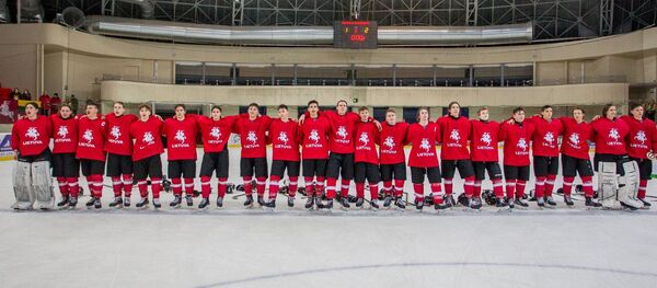 На домашнем ЧМ литовские хоккеисты остались вторыми На домашнем ЧМ литовские хоккеисты остались вторыми - Sputnik Литва