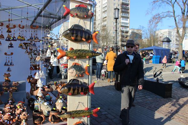 Рыбный плов и уха: литовцы удивили Калининград на Дне селедки Рыбный плов и уха: литовцы удивили Калининград на Дне селедки - Sputnik Литва