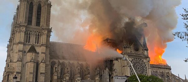 Пожар в соборе Парижской Богоматери, 15 апреля 2019 года - Sputnik Lietuva