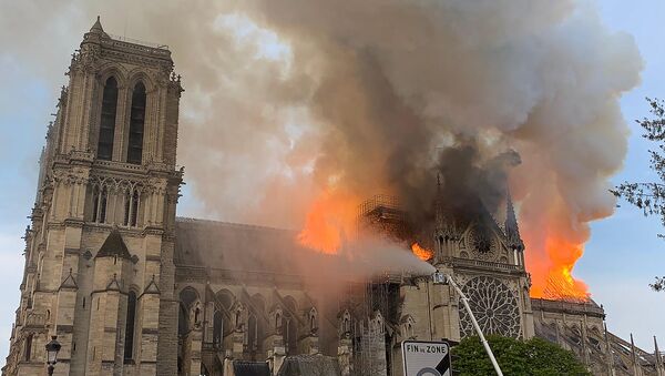 Пожар в соборе Парижской Богоматери, 15 апреля 2019 года - Sputnik Lietuva