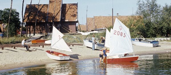 Детский спортивный яхтклуб Детский спортивный яхтклуб - Sputnik Lietuva