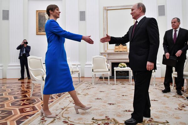 Президент Эстонии рассказала о деталях встречи с Путиным Президент Эстонии рассказала о деталях встречи с Путиным - Sputnik Литва