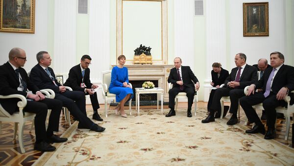 Президент РФ Владимир Путин и президент Эстонии Керсти Кальюлайд во время встречи в Кремле, 18 апреля 2019 года - Sputnik Lietuva
