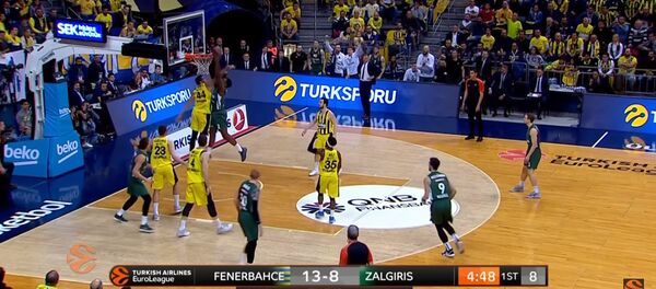 Матч Жальгириса с Фенербахче на выезде - Sputnik Литва