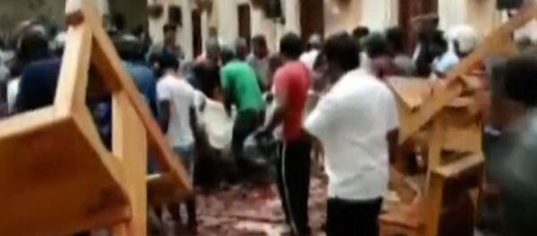 На Шри-Ланке в отелях и церквях прогремели взрывы - Sputnik Литва