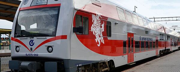 Поезд литовской железной дороги, архивное фото - Sputnik Литва