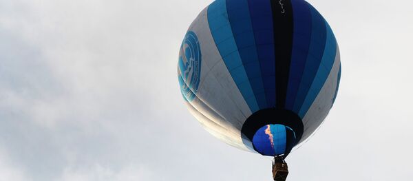 Участники фестиваля воздухоплавания Небесная Регата, архивное фото Участники фестиваля воздухоплавания Небесная Регата, архивное фото - Sputnik Литва