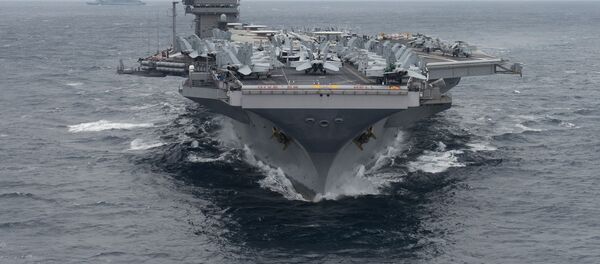 Ударная группа ВМС США во главе с авианосцем Гарри Трумэн, архивное фото Ударная группа ВМС США во главе с авианосцем Гарри Трумэн, архивное фото - Sputnik Lietuva