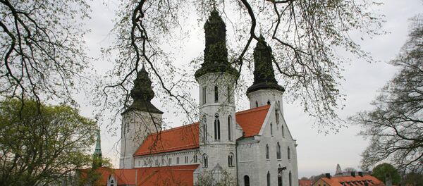 Кафедральный собор Святой Марии - единственный сохранившийся и действующий средневековый собор в Висбю, архивное фото - Sputnik Литва