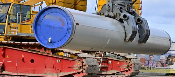 Работы на строительной площадке газопровода Nord Stream 2 в Лубмине на северо-востоке Германии, архивное фото - Sputnik Литва