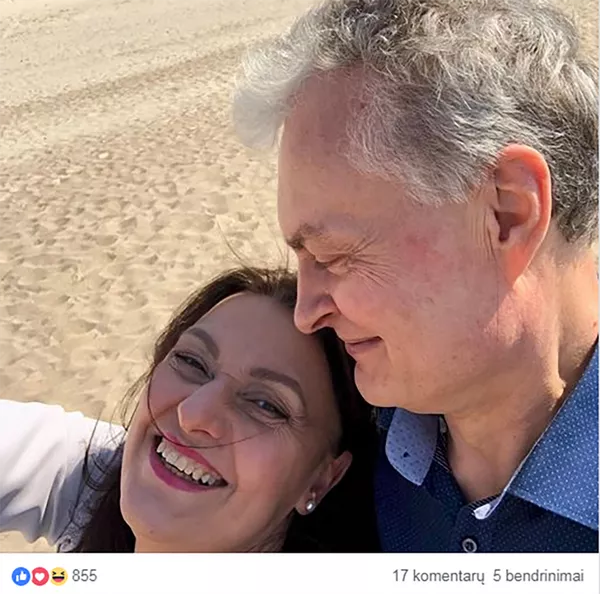 Šimongrybytė eina: Lietuvos politikai pasirodė visu savo grožiu Šimongrybytė eina: Lietuvos politikai pasirodė visu savo grožiu - Sputnik Lietuva