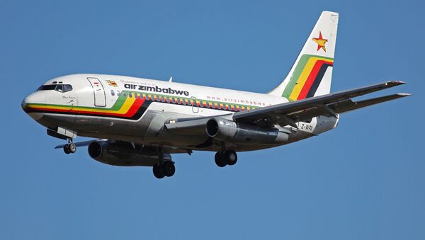 Oro linijų bendrovės Air Zimbabwe lėktuvas Boeing 767  - Sputnik Lietuva