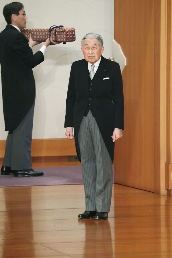 Japonijos imperatorius Akihito atsisakė sosto Japonijos imperatorius Akihito atsisakė sosto - Sputnik Lietuva