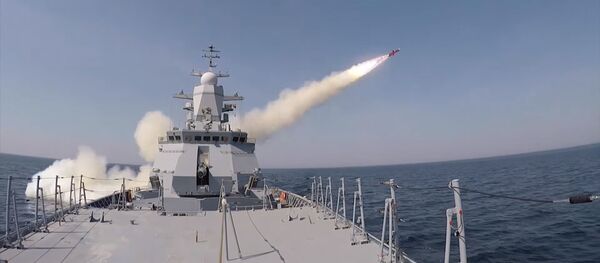 Учебно-боевые пуски противокорабельных ракет Уран корветом Стойкий Учебно-боевые пуски противокорабельных ракет Уран корветом Стойкий - Sputnik Lietuva