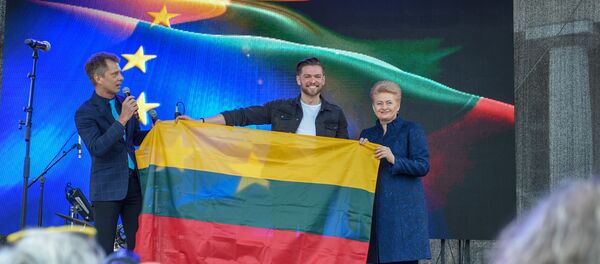 Празднование 15-летия вступления Литвы в ЕС Празднование 15-летия вступления Литвы в ЕС - Sputnik Литва