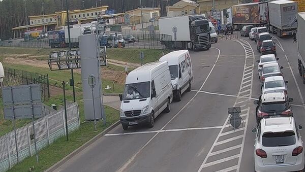 Очереди на белорусско-литовской границе в КПП Котловка, 5 мая 2019 - Sputnik Lietuva