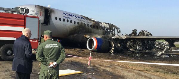 Председатель СК России провел оперативное совещание на месте трагедии в Шереметьево - Sputnik Литва