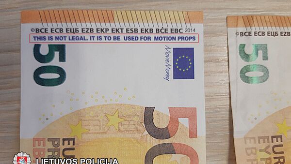 Фальшивые евро - Sputnik Литва