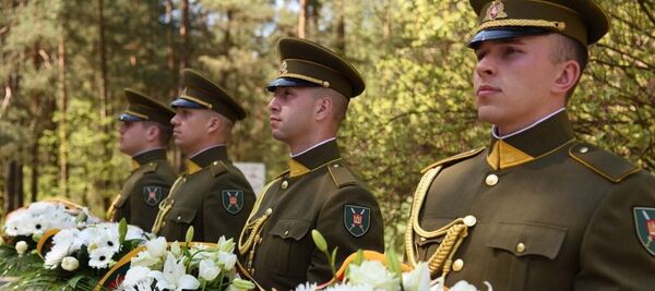 Командование Минобороны Литвы и солдаты почтили память жертв Второй мировой войны, архивное фото - Sputnik Литва