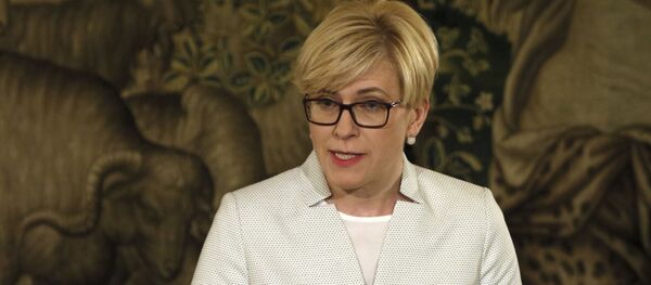 Кандидат в президенты Литвы от партии консерваторов Ингрида Шимоните, 13 мая 2019 года Кандидат в президенты Литвы от партии консерваторов Ингрида Шимоните, 13 мая 2019 года - Sputnik Литва