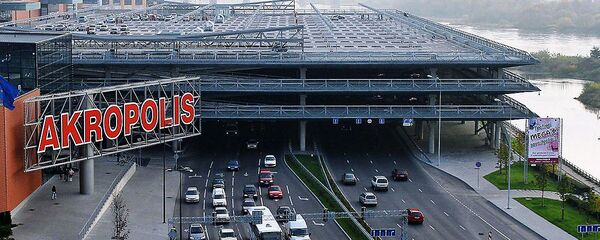 Парковка возле торгового центра Акрополис в Каунасе, архивное фото - Sputnik Литва