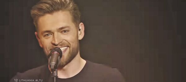 Выступление литовского музыканта Юриуса Векленко во втором полуфинале конкурса Евровидение - 2019  - Sputnik Lietuva