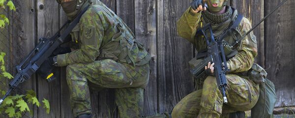 Военные учения НАТО Spring Storm в Эстонии, архивное фото Военные учения НАТО Spring Storm в Эстонии, архивное фото - Sputnik Lietuva