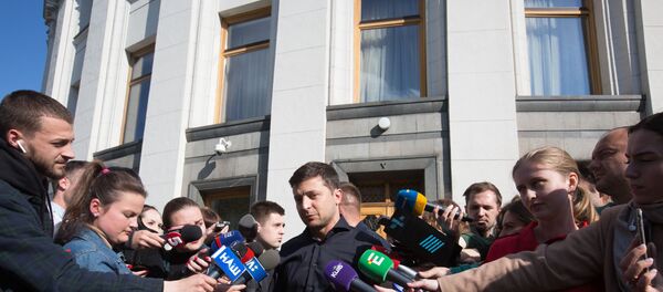 Брифинг избранного президента Украины В. Зеленского Брифинг избранного президента Украины В. Зеленского - Sputnik Lietuva