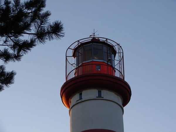 Nidos švyturys taps pirmuoju, kurio durys bus atvertos lankytojams Nidos švyturys taps pirmuoju, kurio durys bus atvertos lankytojams - Sputnik Lietuva