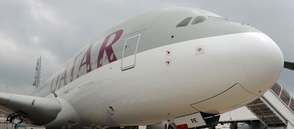 Cамолет Qatar Airways Cамолет Qatar Airways - Sputnik Литва