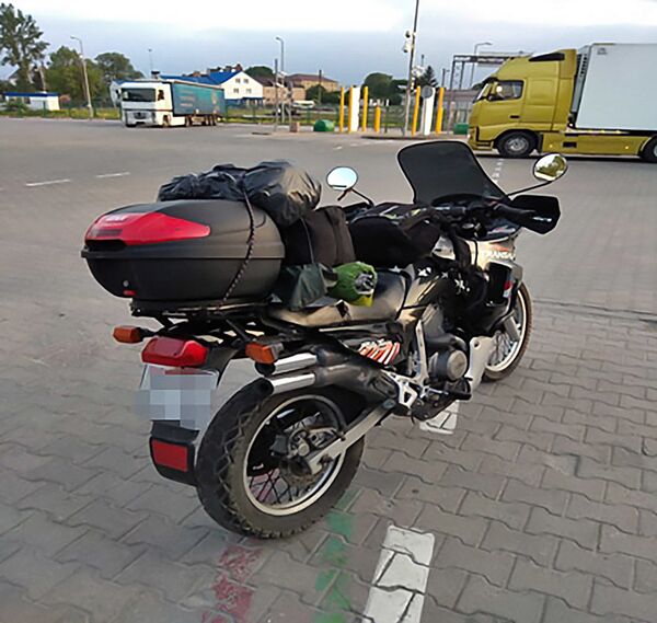 В Литве задержали россиянина на мотоцикле, который могли угнать во Франции В Литве задержали россиянина на мотоцикле, который могли угнать во Франции - Sputnik Литва